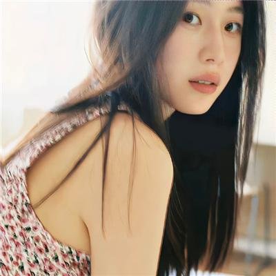 芙烈达·卡萝的自画像